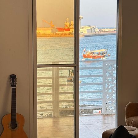 무스카트 Muttrah Souq And Sea View 아파트 외부 사진