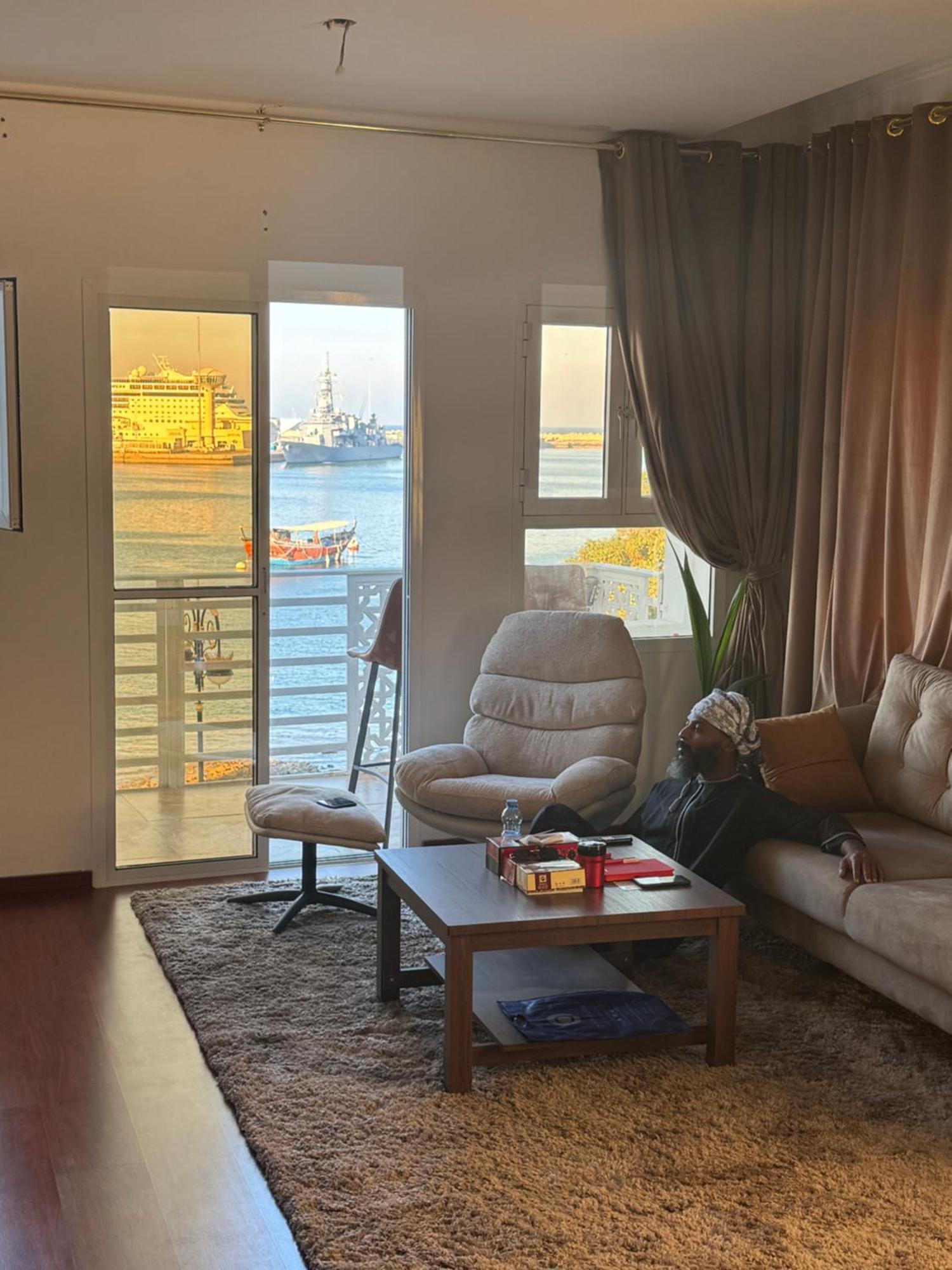 무스카트 Muttrah Souq And Sea View 아파트 외부 사진