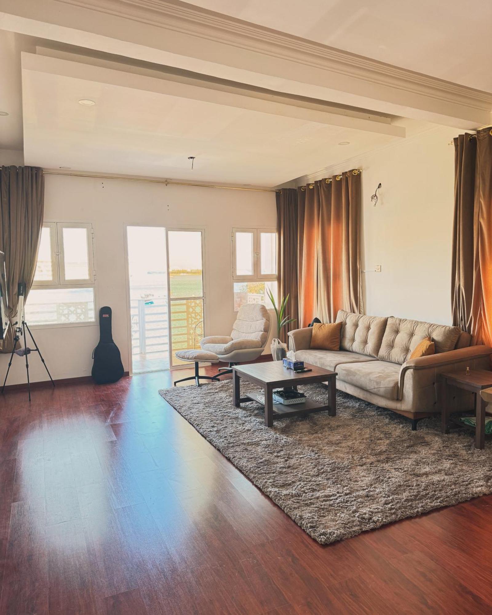 무스카트 Muttrah Souq And Sea View 아파트 외부 사진