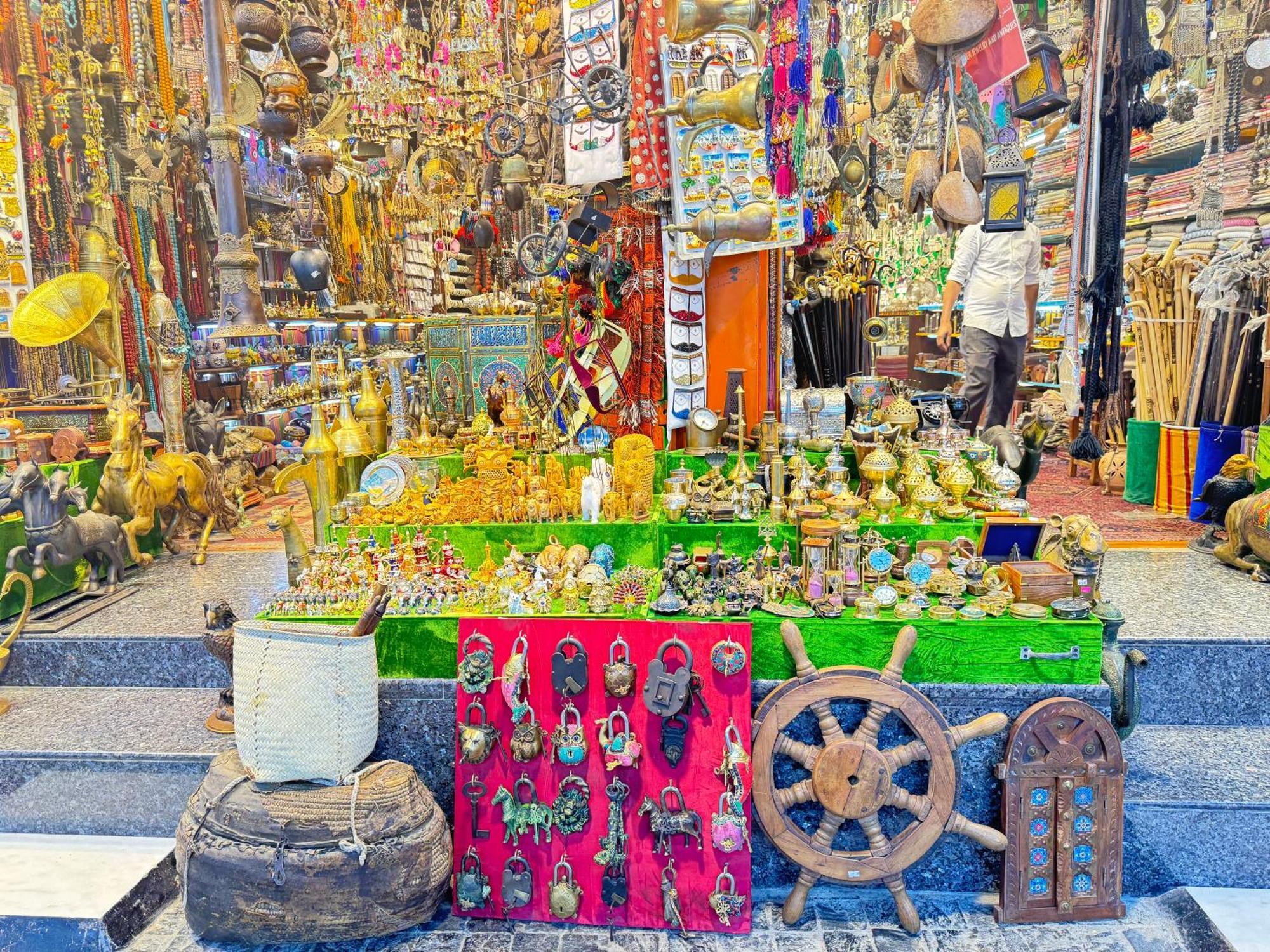 무스카트 Muttrah Souq And Sea View 아파트 외부 사진