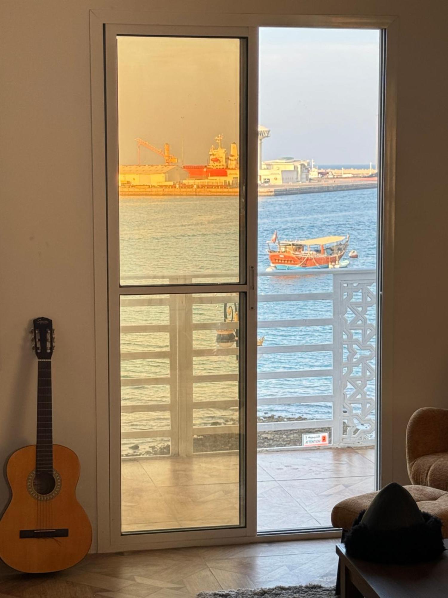 무스카트 Muttrah Souq And Sea View 아파트 외부 사진