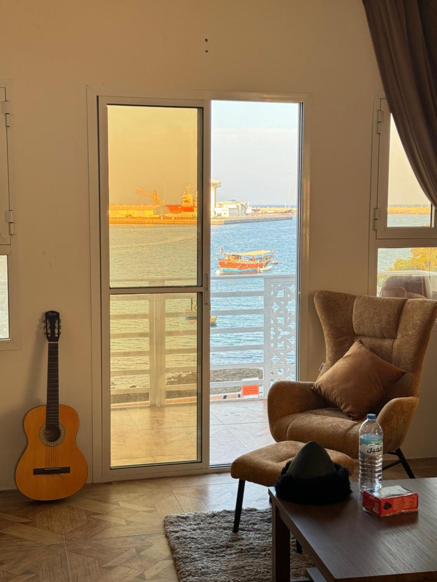 무스카트 Muttrah Souq And Sea View 아파트 외부 사진